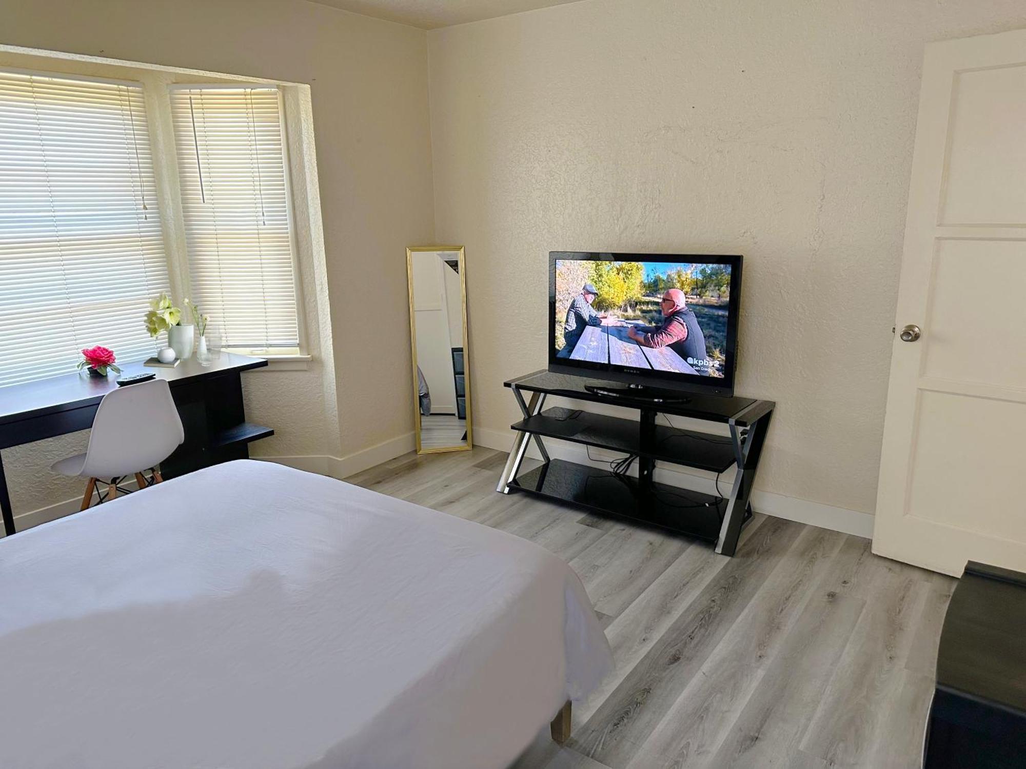 צ'ולה ויסטה Entire Lovely 3-Bedroom Home W Yard, Parking מראה חיצוני תמונה